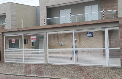 CAS261370 Sobrado em Condomínio Fechado em Itanhaém – 02 ou 03 Dormitórios Frente Mar